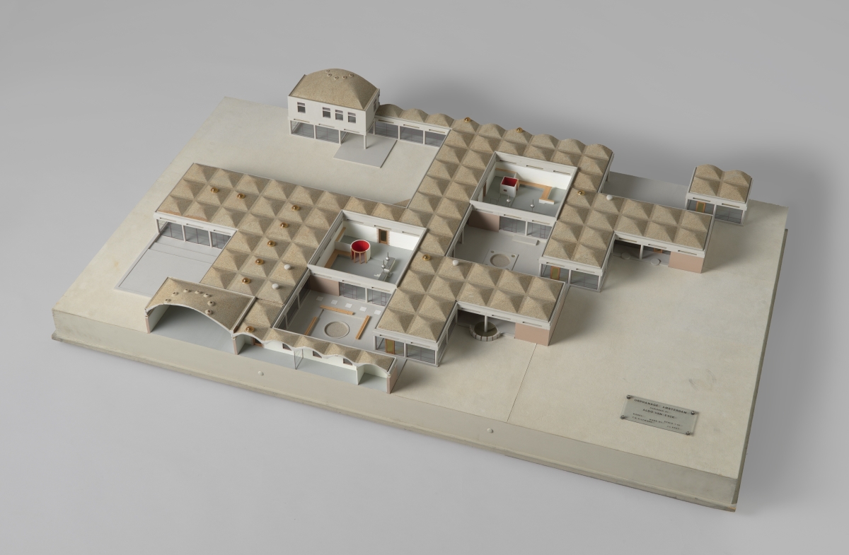 Van Eyck Burgerweeshuis Rijksmuseum