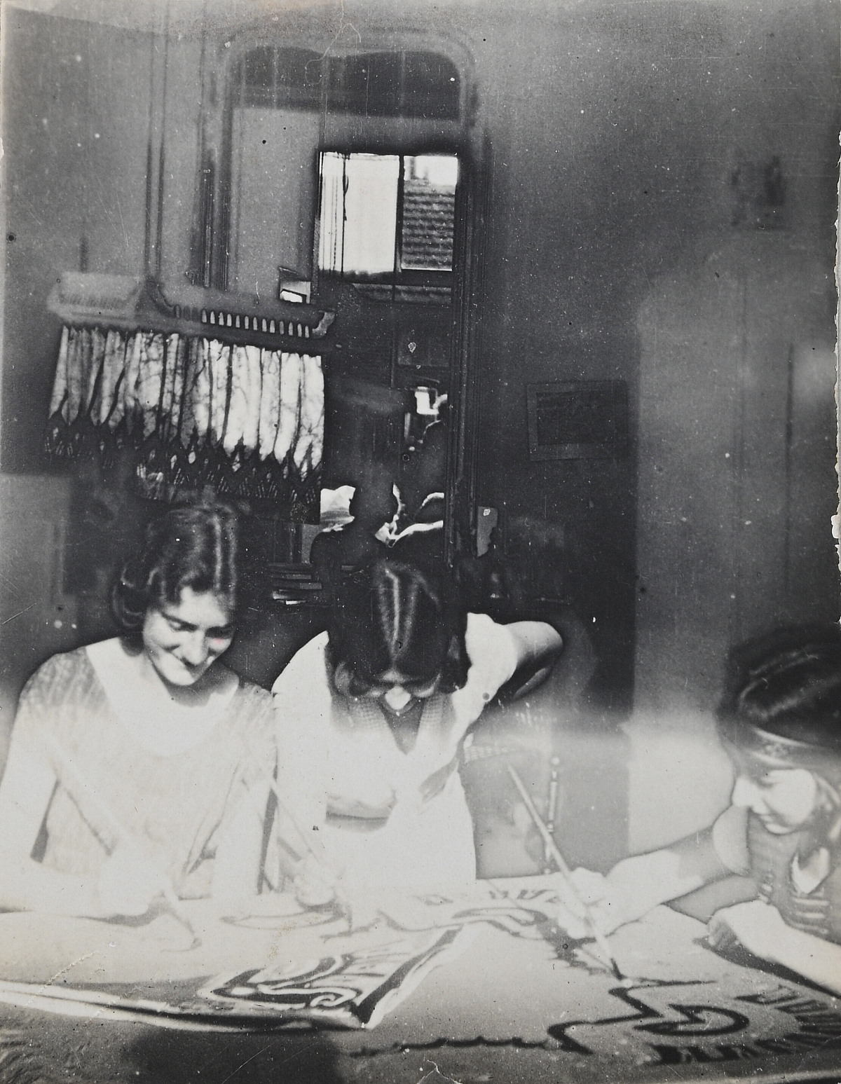 Medewerkers in het atelier van Bogtman archief Olga vd Muyzenberg Bewerkt