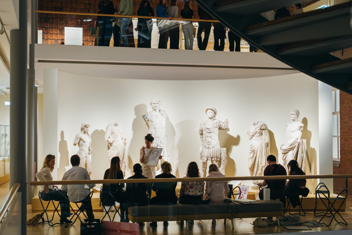 JR Night 2026 Almicheal Fraay maikeljay 94