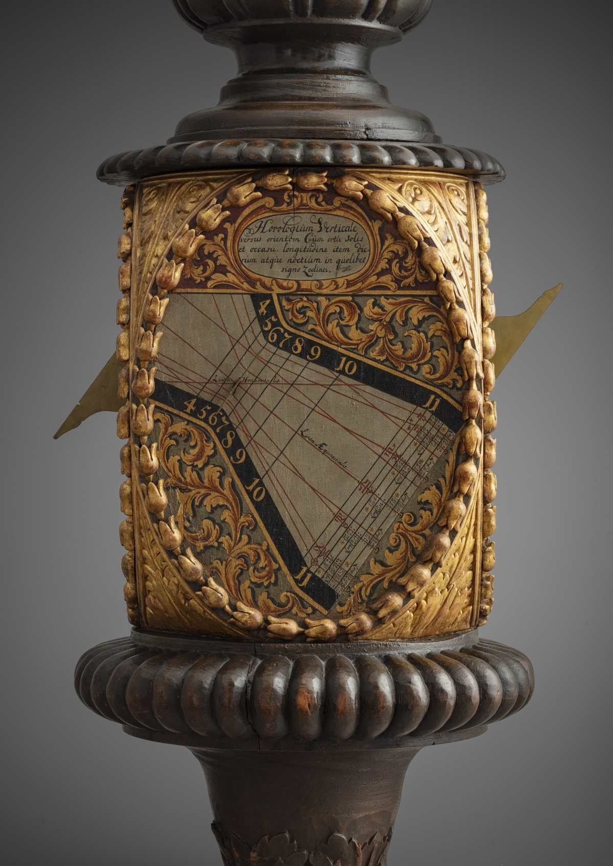 Zonnewijzer detail oosten