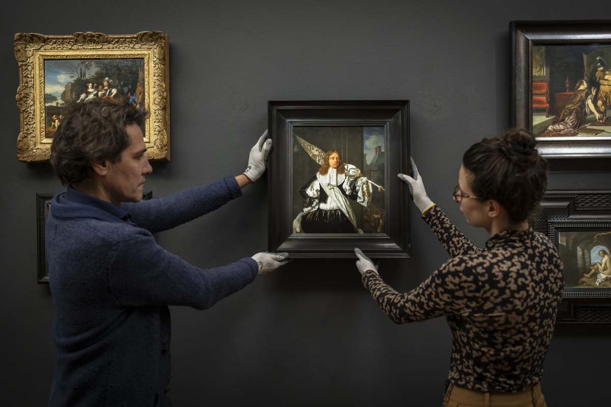 De Lakenhal stelt Portret van een vaandeldrager van de Leidse schutterij van Ary de Vois ten toon 12122022 044